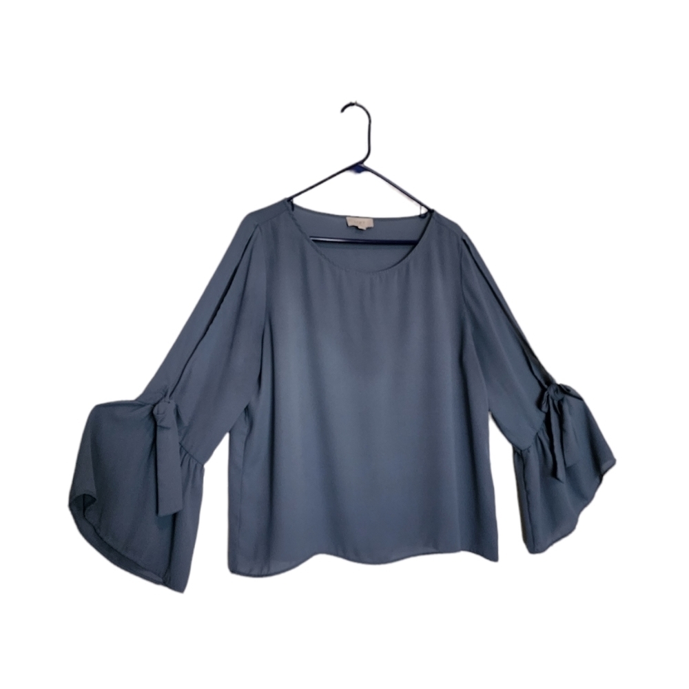 Loft blue split sleeve scoop neckline blouse SZ Large